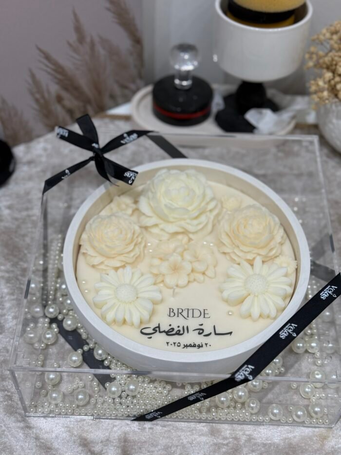 ⁦صحن الشمعة أبيض و اوف وايت⁩ - الصورة ⁦2⁩